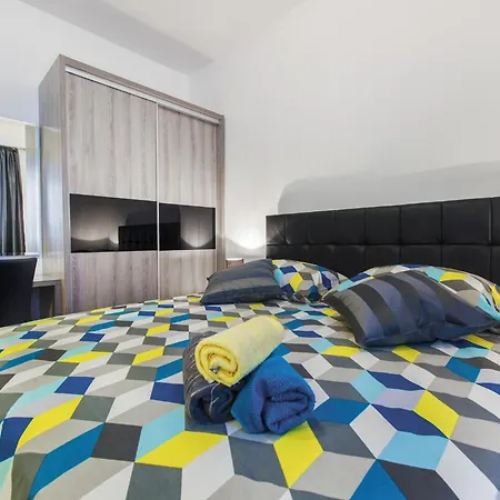 Poolside * Grebaštica